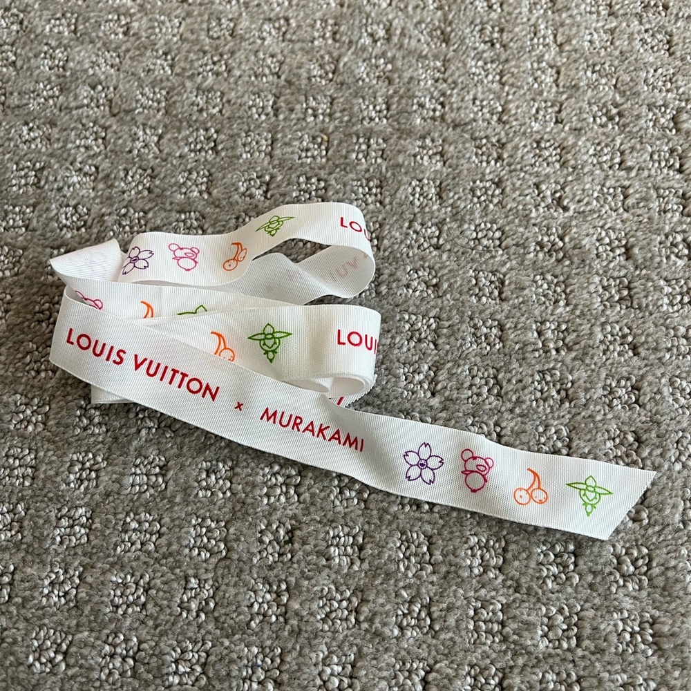 Louis Vuitton Murakami ribbon